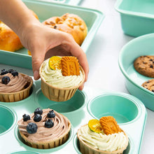 Load image into Gallery viewer, Rorence Bakeware Set Nonstick: Cookie Sheet, Rectangular Cake Pan, 2 Round Cake Pans, Muffin Pan, Loaf Pan &amp; Cooling Rack - Set of 7 - Mint Green
